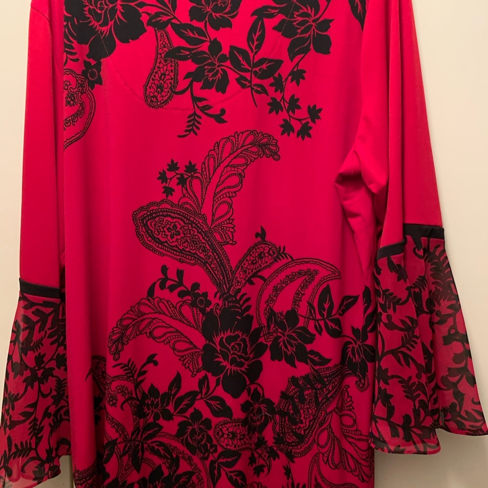 Brand New Beautiful Red and Black Top